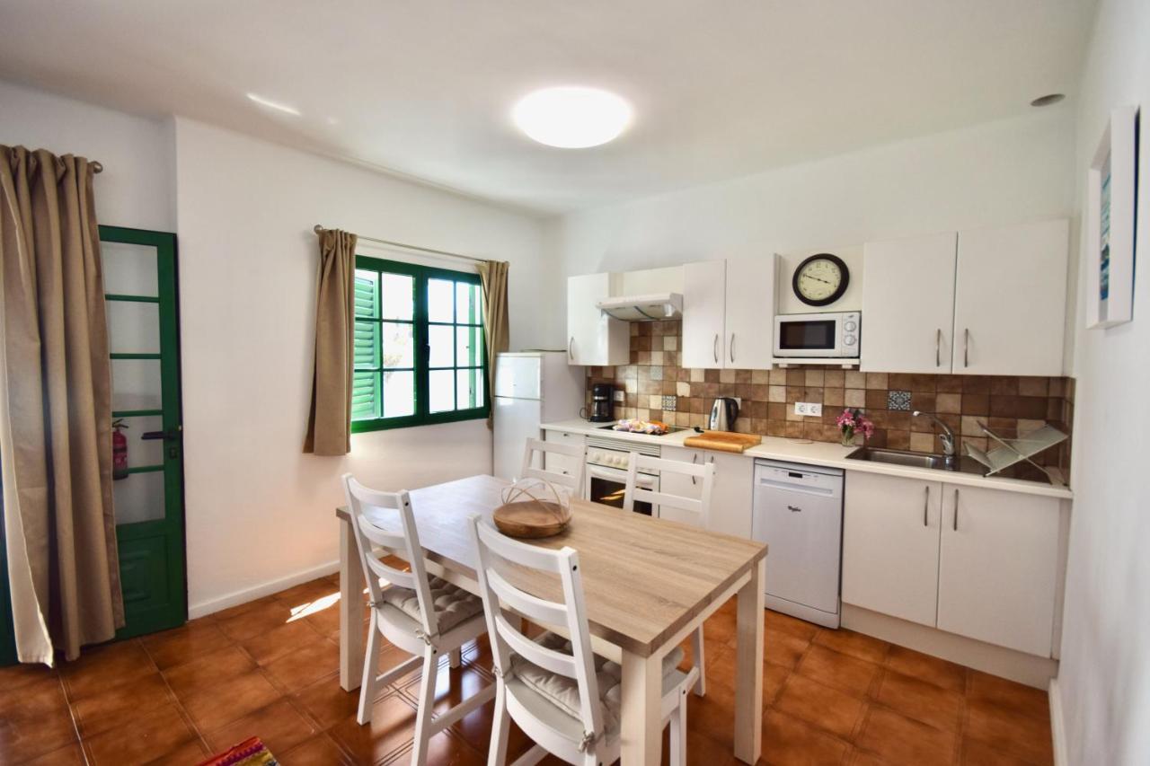 Terracitas 3 Hiru , Coqueto Bungalow Con Ac , Terraza Y Piscina Comunitaria Playa Blanca  Exteriér fotografie
